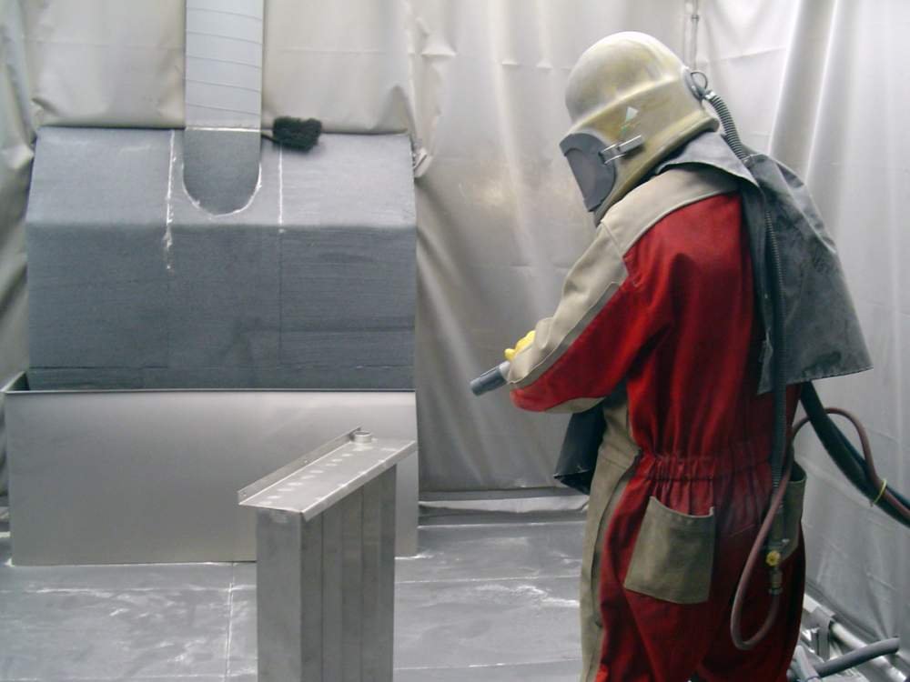 Пескоструйная обработка металла