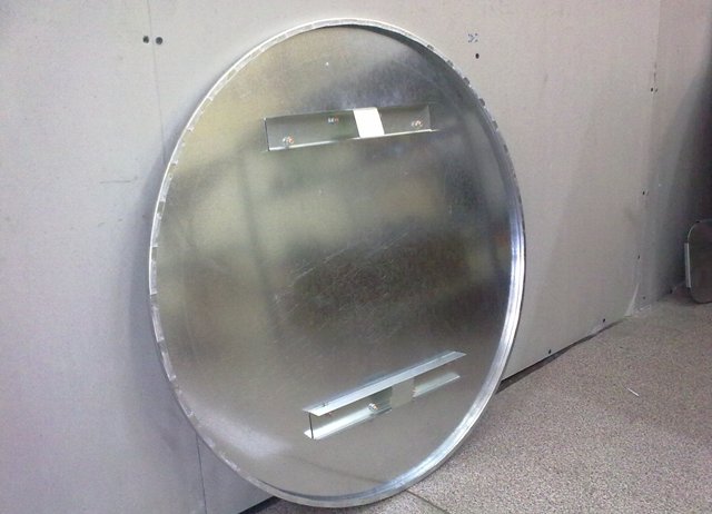 Дорожные знаки и указатели