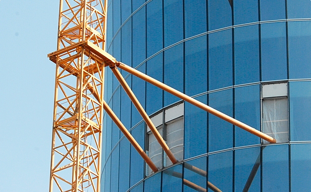 Опорные крепления башенных кранов