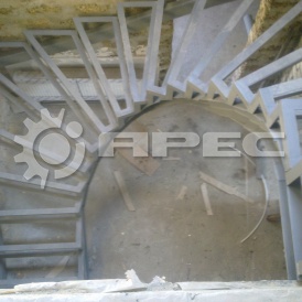 Металлокаркас лестницы