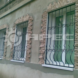 Металлические решетки на окна - 7